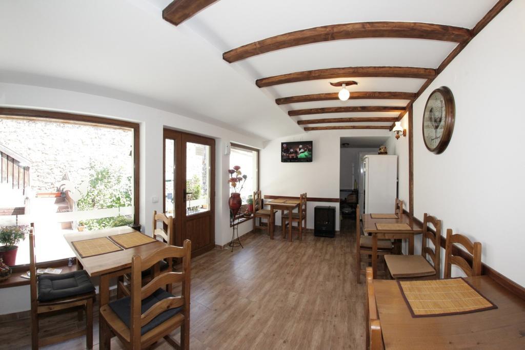 Pensiunea Cocosul Rosu Sibiu Exterior photo